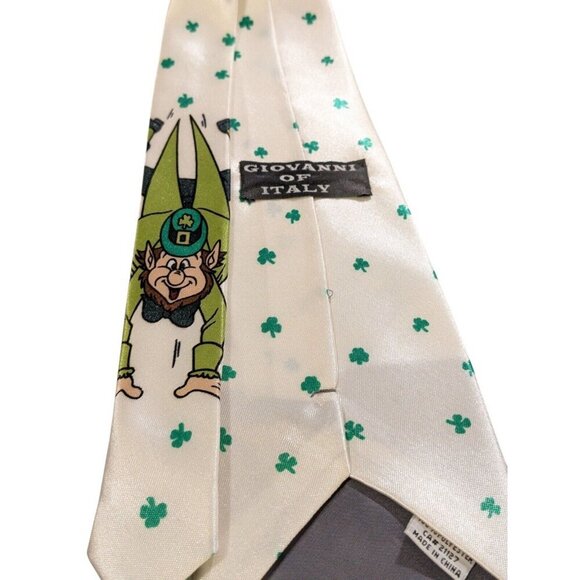 Happy Leprechaun Mens Necktie St Patricks Day Irish Shamrock White Green Tie - Picture 3 of 4